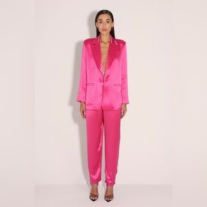 NWT 💓 NONchalant Pink Lanie satin oversized Blazer